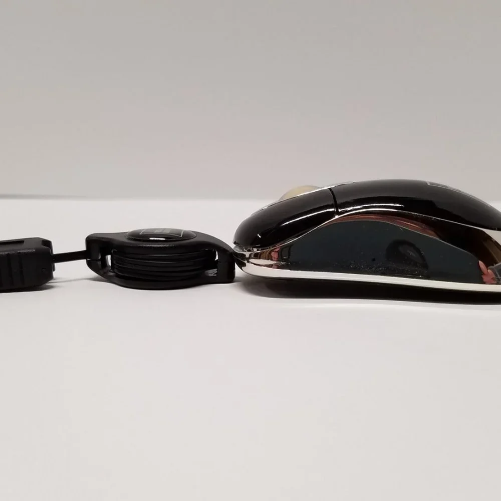 Mini Retractable Cable Wired USB Optical Mouse